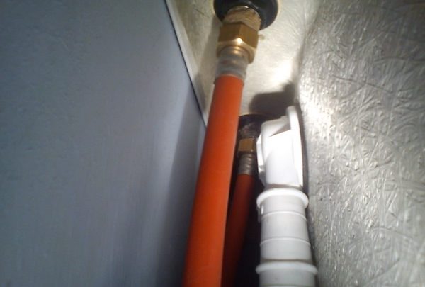 Raccords sertis